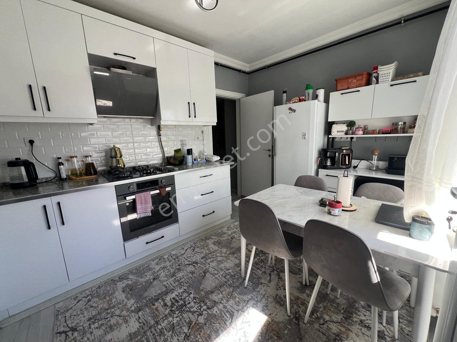 Kemalpaşa Mehmet Akif Ersoy Satılık 2+1 Daire 100 M2 — fotoğraf 2