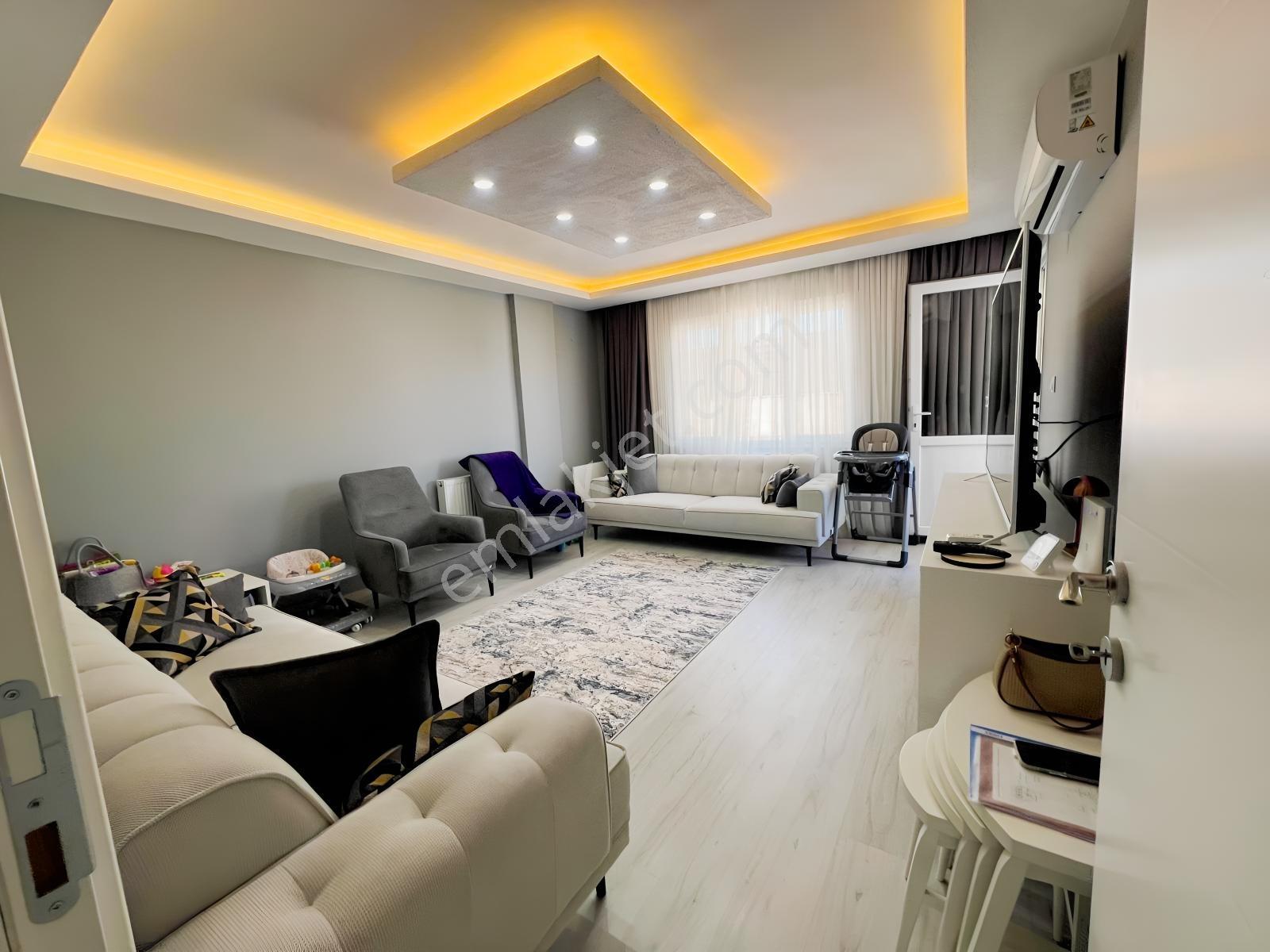Kemalpaşa Mehmet Akif Ersoy Satılık 2+1 Daire 100 M2 — fotoğraf 7