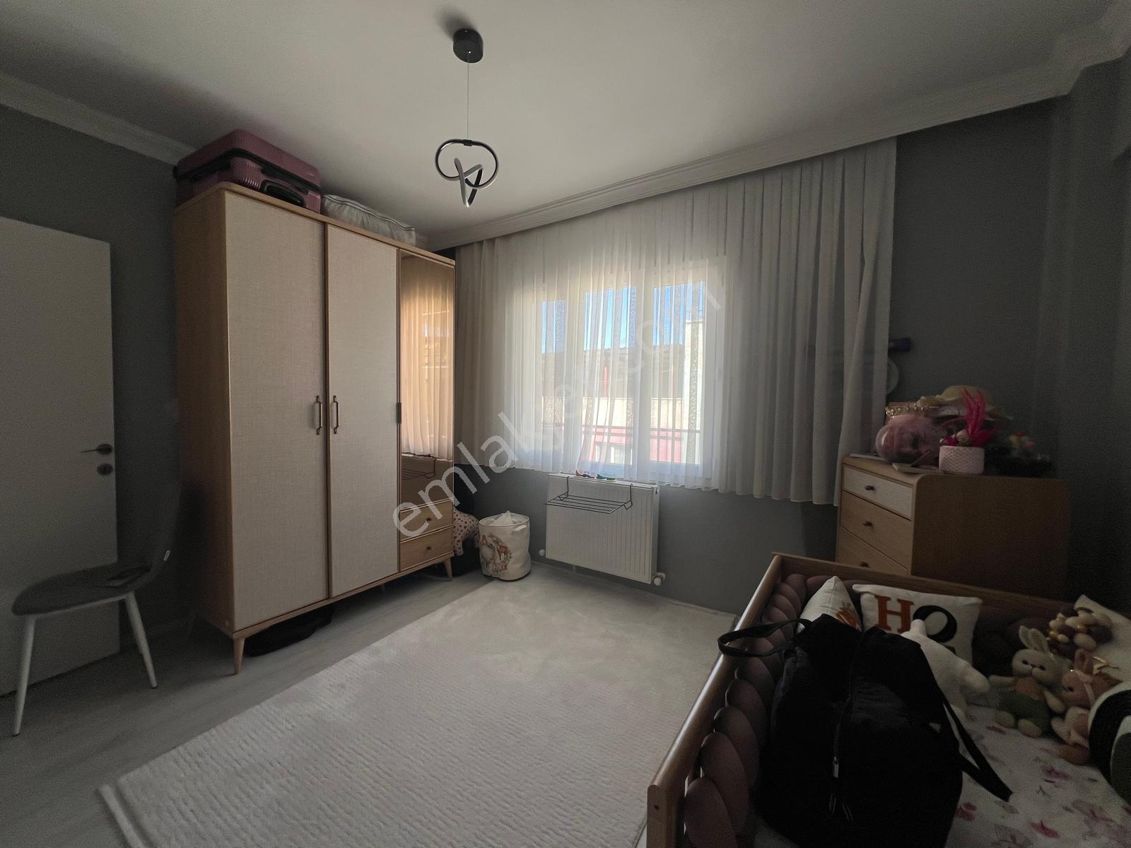 Kemalpaşa Mehmet Akif Ersoy Satılık 2+1 Daire 100 M2 — fotoğraf 9