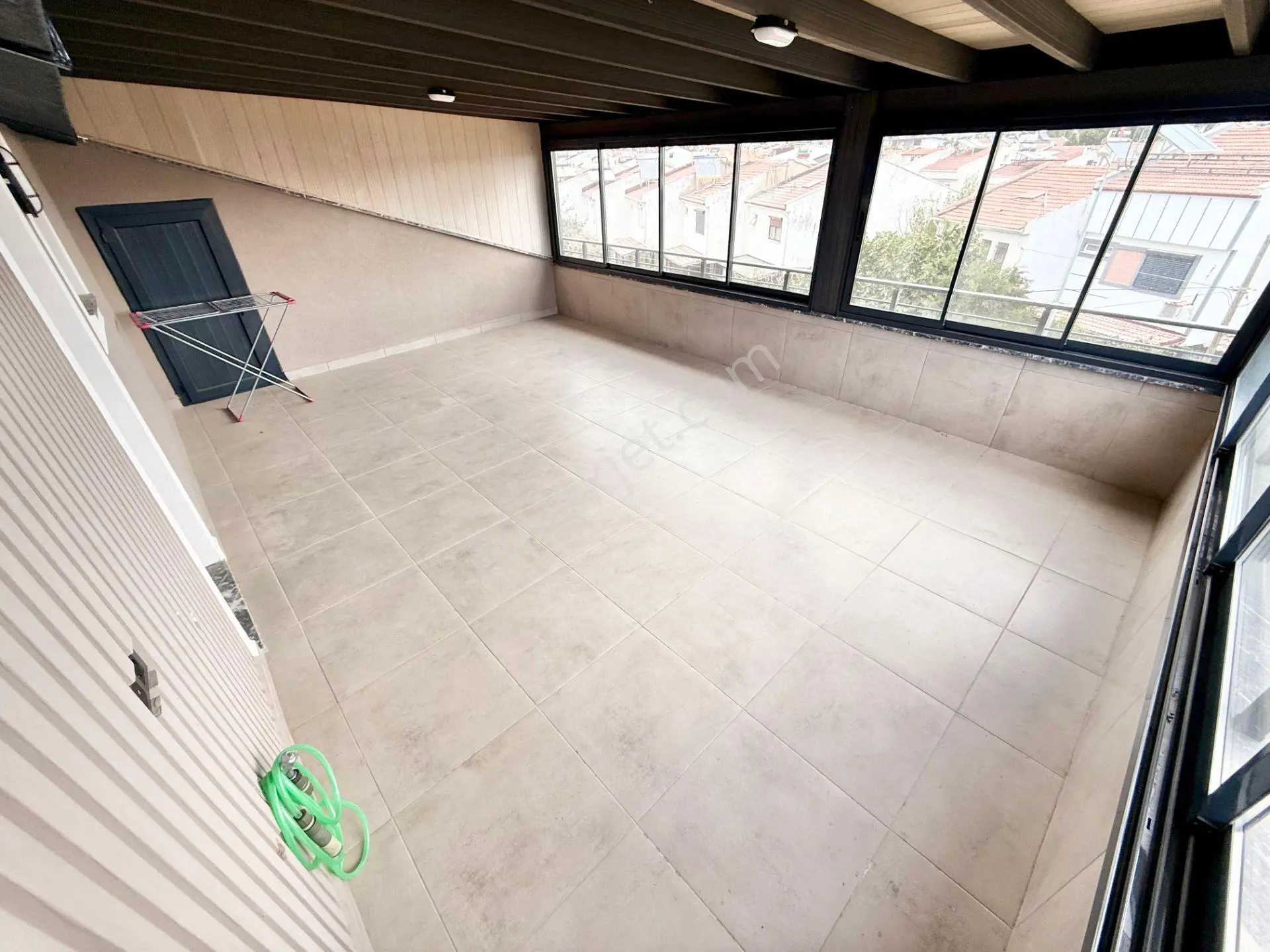.꧁yetkili Ay Emlaktan꧂denize Sadece 200 Mt Yüzme Havuzlu Güvenlikli Satılık 4+1 Eşyalı Dublex Daire — fotoğraf 15