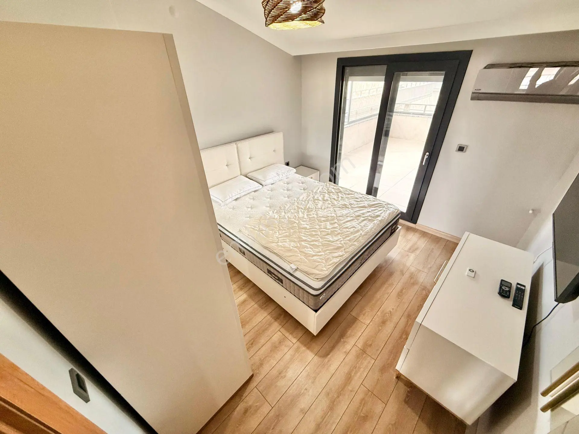 .꧁yetkili Ay Emlaktan꧂denize Sadece 200 Mt Yüzme Havuzlu Güvenlikli Satılık 4+1 Eşyalı Dublex Daire — fotoğraf 18