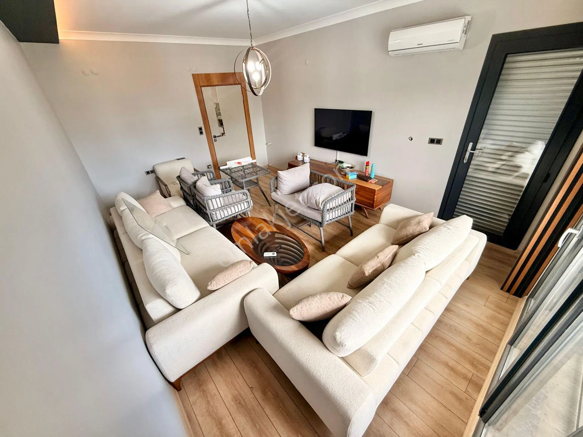 .꧁yetkili Ay Emlaktan꧂denize Sadece 200 Mt Yüzme Havuzlu Güvenlikli Satılık 4+1 Eşyalı Dublex Daire — fotoğraf 25