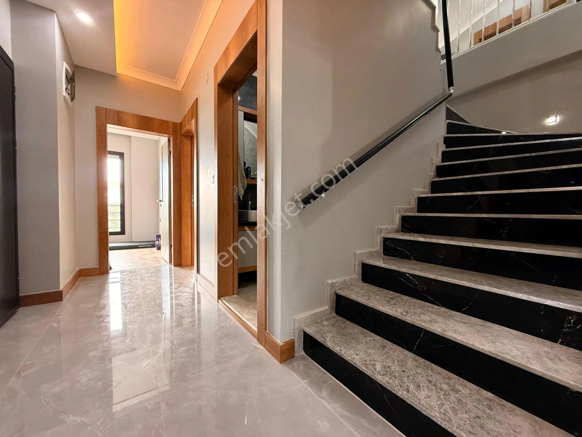 .꧁yetkili Ay Emlaktan꧂denize Sadece 200 Mt Yüzme Havuzlu Güvenlikli Satılık 4+1 Eşyalı Dublex Daire — fotoğraf 27
