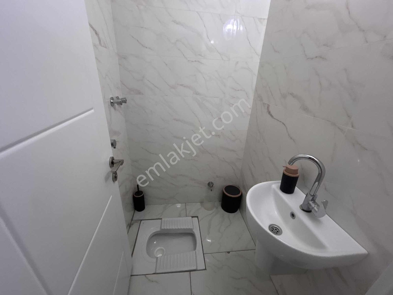 Kuzeyyaka Mah. Satılık 2+1 Ebeveyn Banyolu Asansörlü — fotoğraf 20