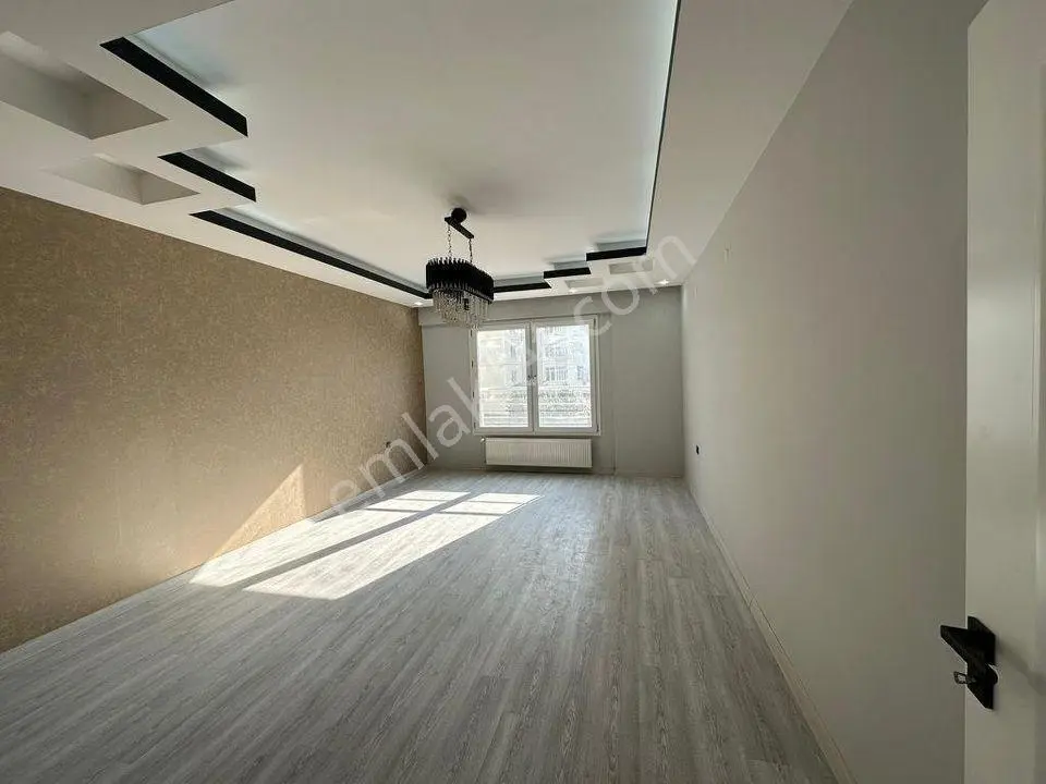 Marmarapark Avm Arkası Acil Satılık Metrobüse Komşu 2+1 Lüx Dairemiz — fotoğraf 5