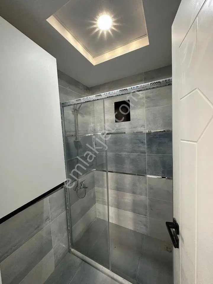 Marmarapark Avm Arkası Acil Satılık Metrobüse Komşu 2+1 Lüx Dairemiz — fotoğraf 9