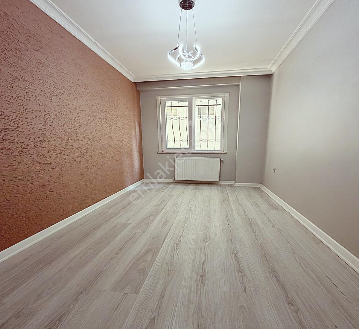 Çok Acil Eksper Ücreti Yok 3+1 130 Full Dekorlu Ebeveyn Banyolu — fotoğraf 6