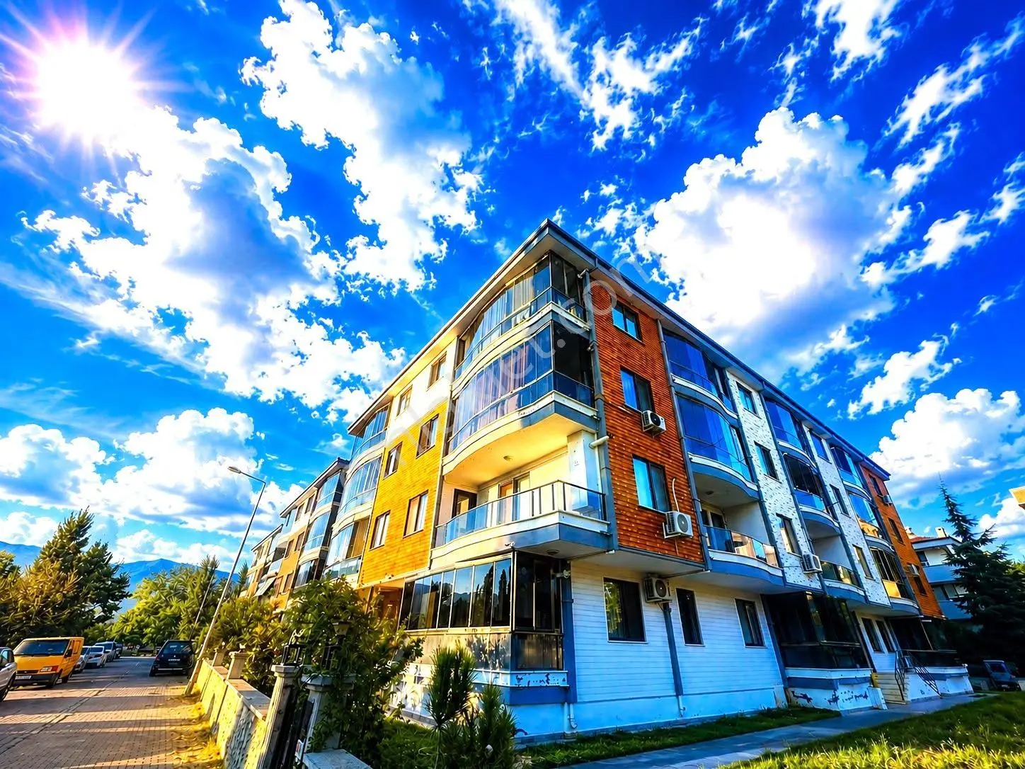 𝄞melodi'den İkizçay'da Görenin İçine Sinen Cam Balkonlu 70m2 Genişlikte 1+1 Dair...
