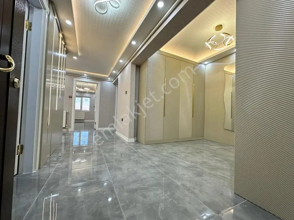 Beylikdüzü Merkez'de Oturuma Hazır Full+full Siteiçi 2+1 Dairemiz... — fotoğraf 20
