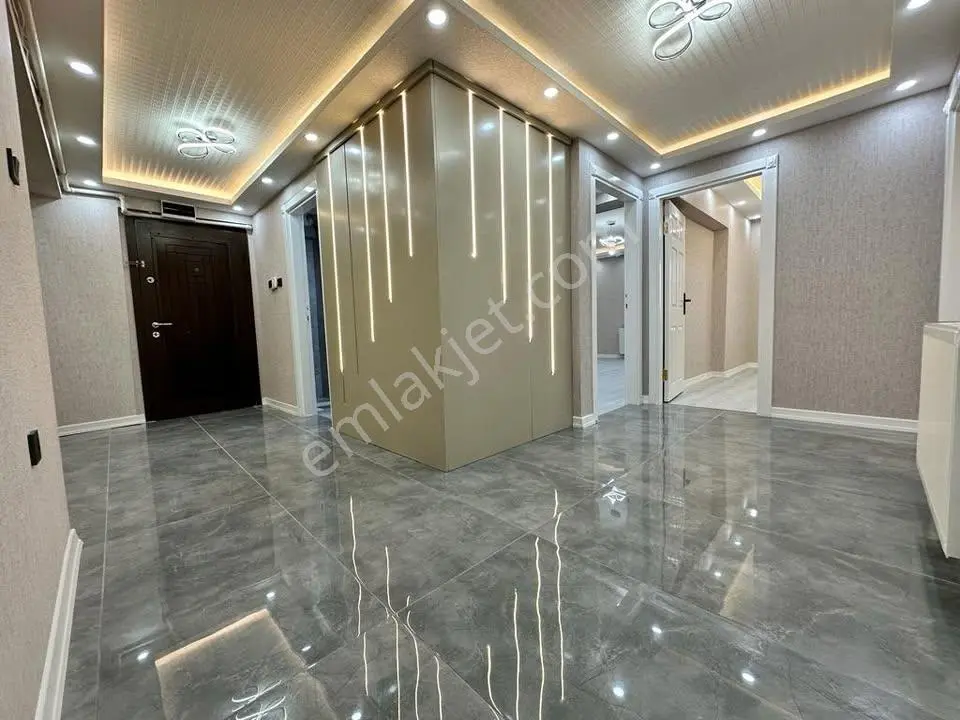 Beylikdüzü Merkez'de Oturuma Hazır Full+full Siteiçi 2+1 Dairemiz... — fotoğraf 22