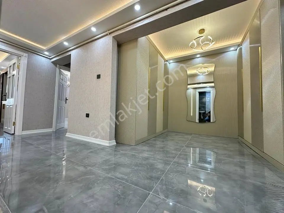 Beylikdüzü Merkez'de Oturuma Hazır Full+full Siteiçi 2+1 Dairemiz... — fotoğraf 24