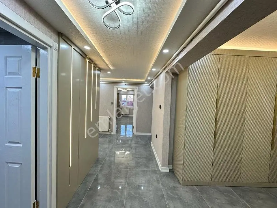 Beylikdüzü Merkez'de Oturuma Hazır Full+full Siteiçi 2+1 Dairemiz... — fotoğraf 29