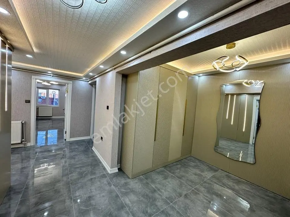 Beylikdüzü Merkez'de Oturuma Hazır Full+full Siteiçi 2+1 Dairemiz... — fotoğraf 31