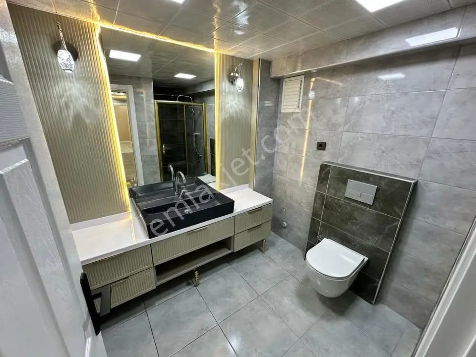 Beylikdüzü Merkez'de Oturuma Hazır Full+full Siteiçi 2+1 Dairemiz... — fotoğraf 32