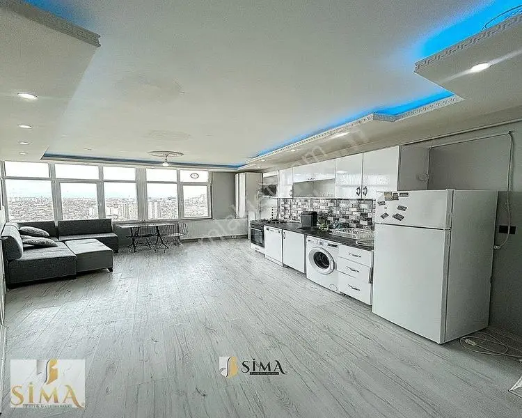 Metrobüse Yürüme Mesafesinde Site İçinde Eşyalı Satılık — fotoğraf 3