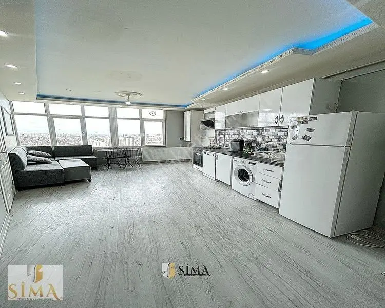 Metrobüse Yürüme Mesafesinde Site İçinde Eşyalı Satılık — fotoğraf 25