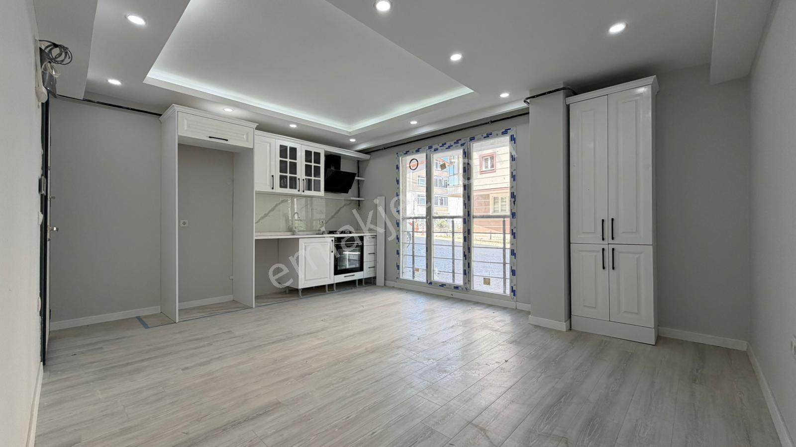 Ortacami Mahallesi Muratlı Caddesine Yakın Satılık 2+1 Daire — fotoğraf 8