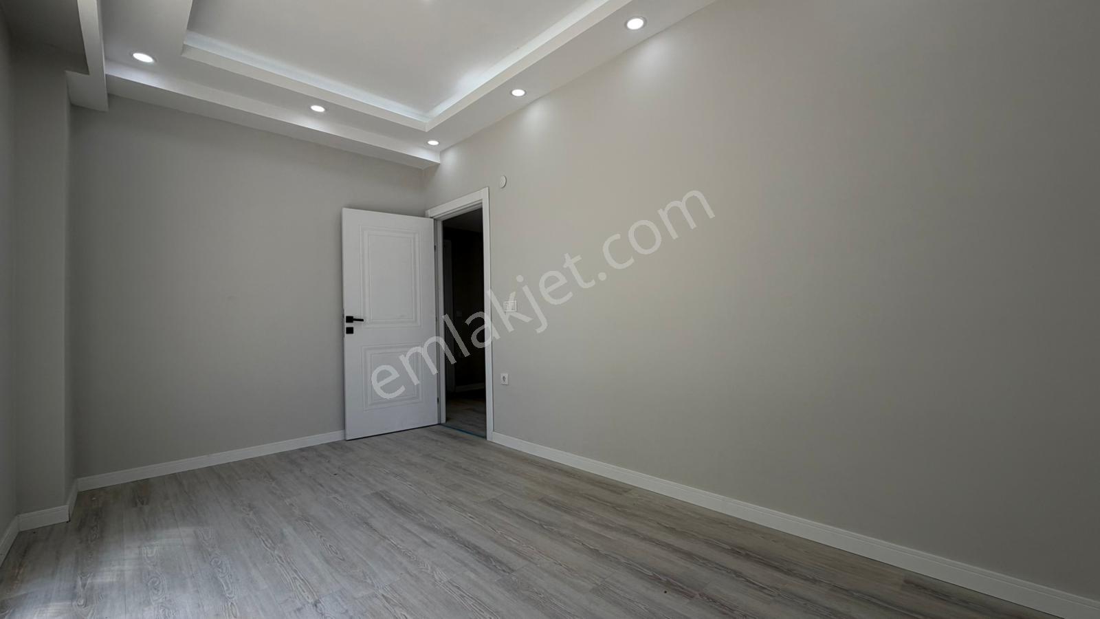 Ortacami Mahallesi Muratlı Caddesine Yakın Satılık 2+1 Daire — fotoğraf 12