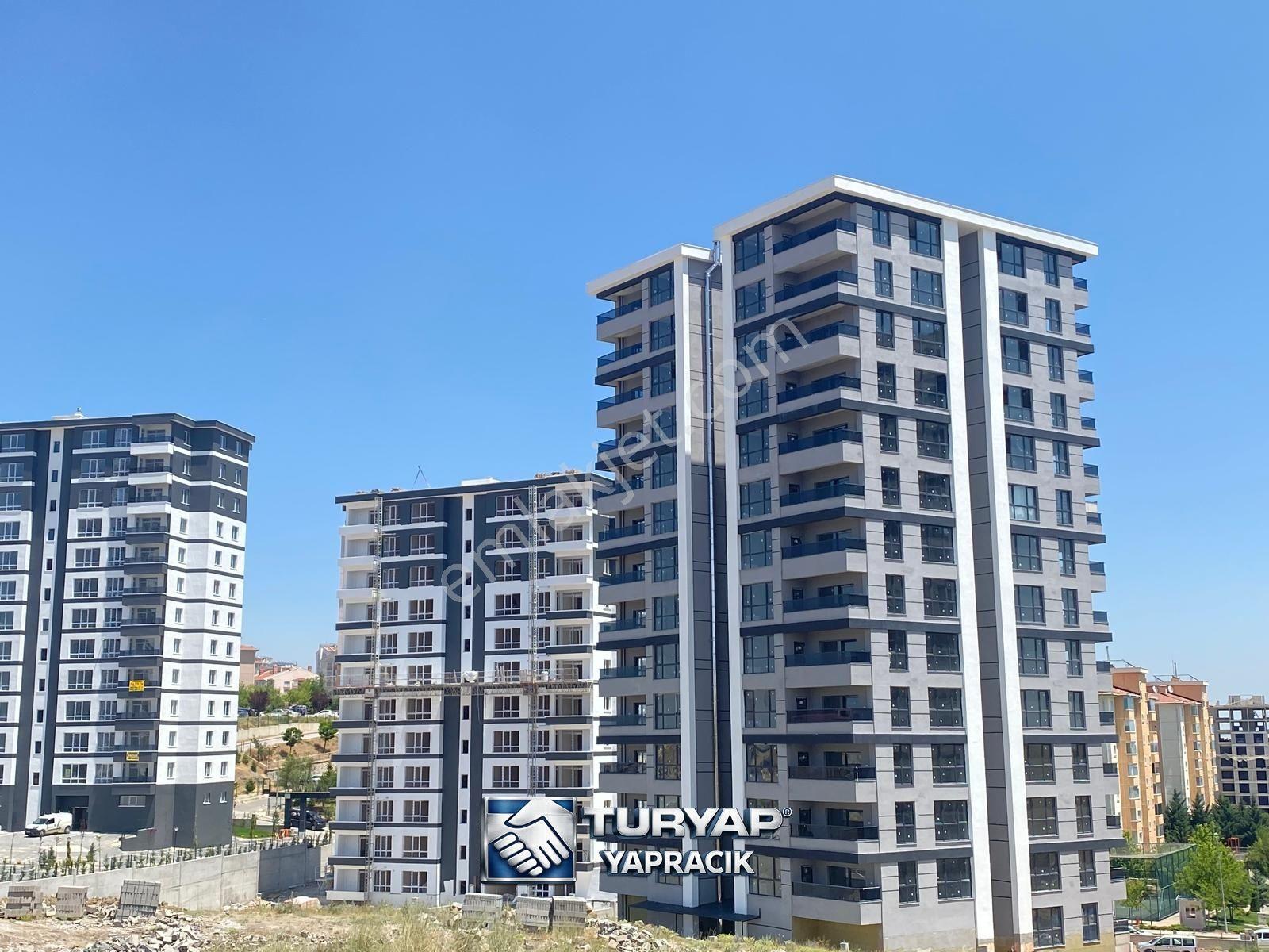Turyap Yapracık ░ Bega Vadi 'De Ara Kat Satılık 2+1 Daire