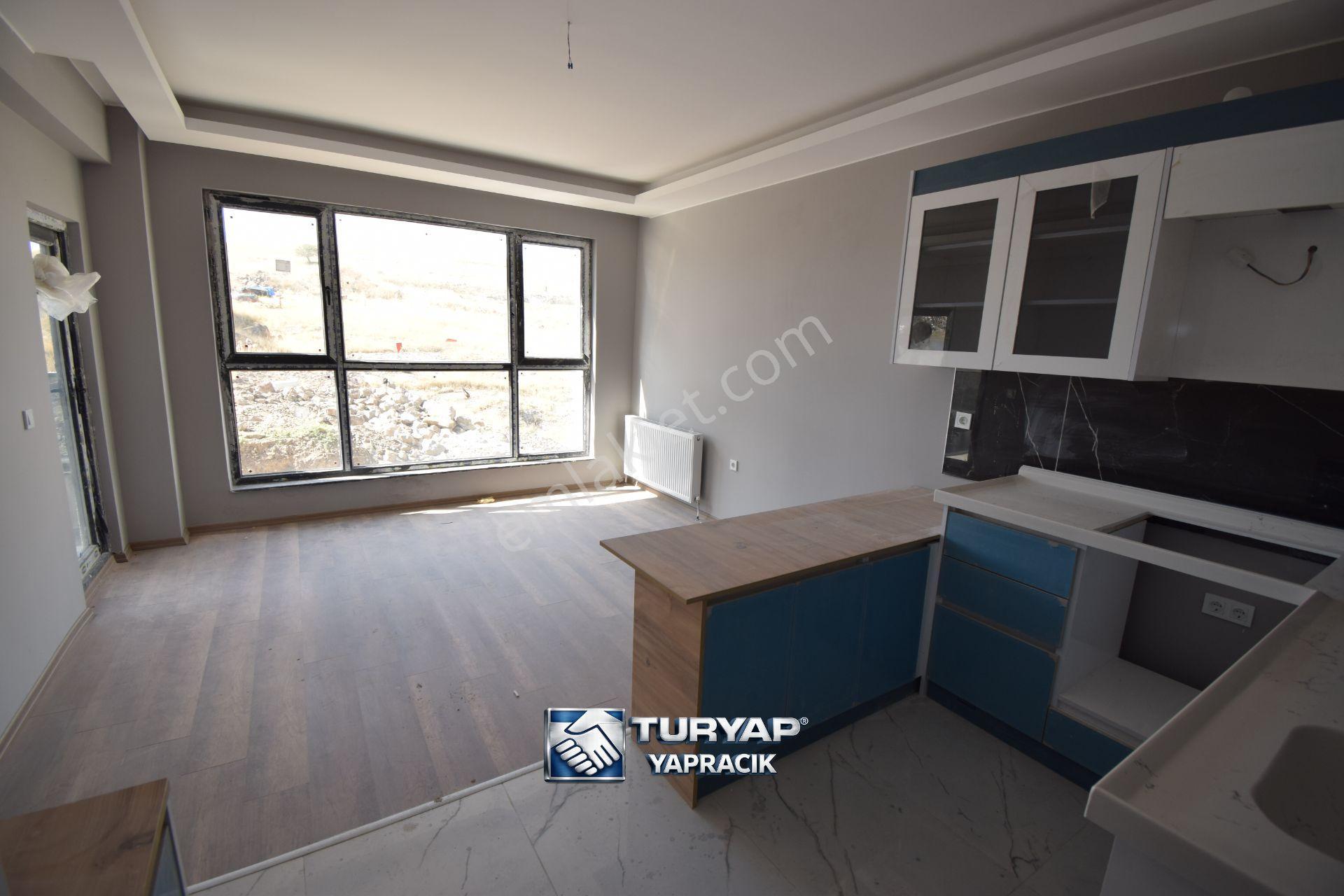 Turyap Yapracık ░ Bega Vadi 'de Ara Kat Satılık 2+1 Daire — fotoğraf 3