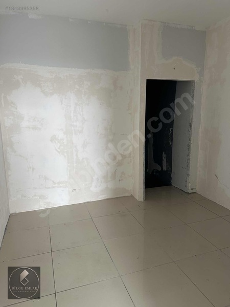 Karaçayır'da Kiralık 260 M2 Zemin + 50 M2 Depolu İşyeri — fotoğraf 14