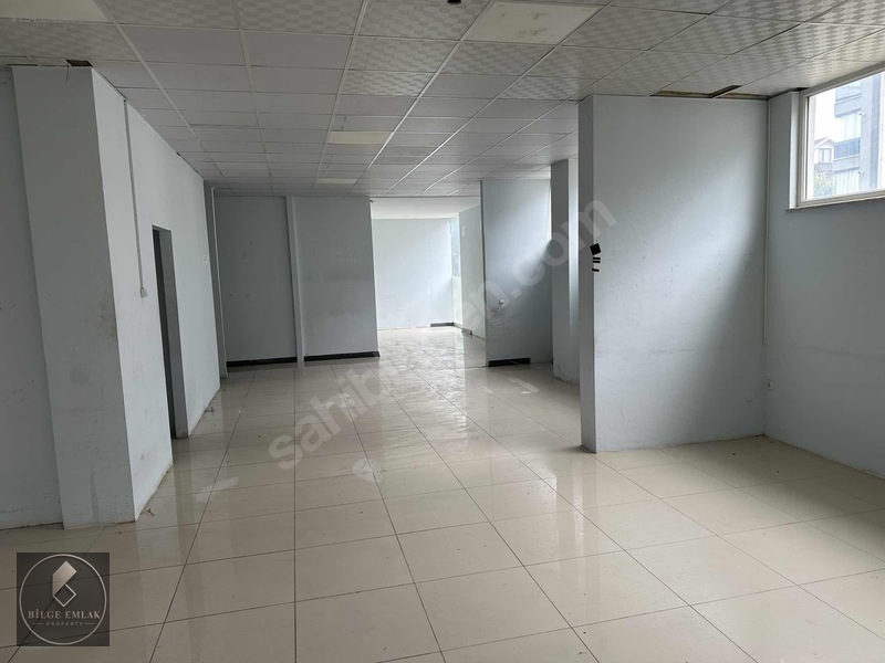 Karaçayır'da Kiralık 260 M2 Zemin + 50 M2 Depolu İşyeri — fotoğraf 15