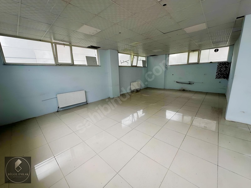 Karaçayır'da Kiralık 260 M2 Zemin + 50 M2 Depolu İşyeri — fotoğraf 16