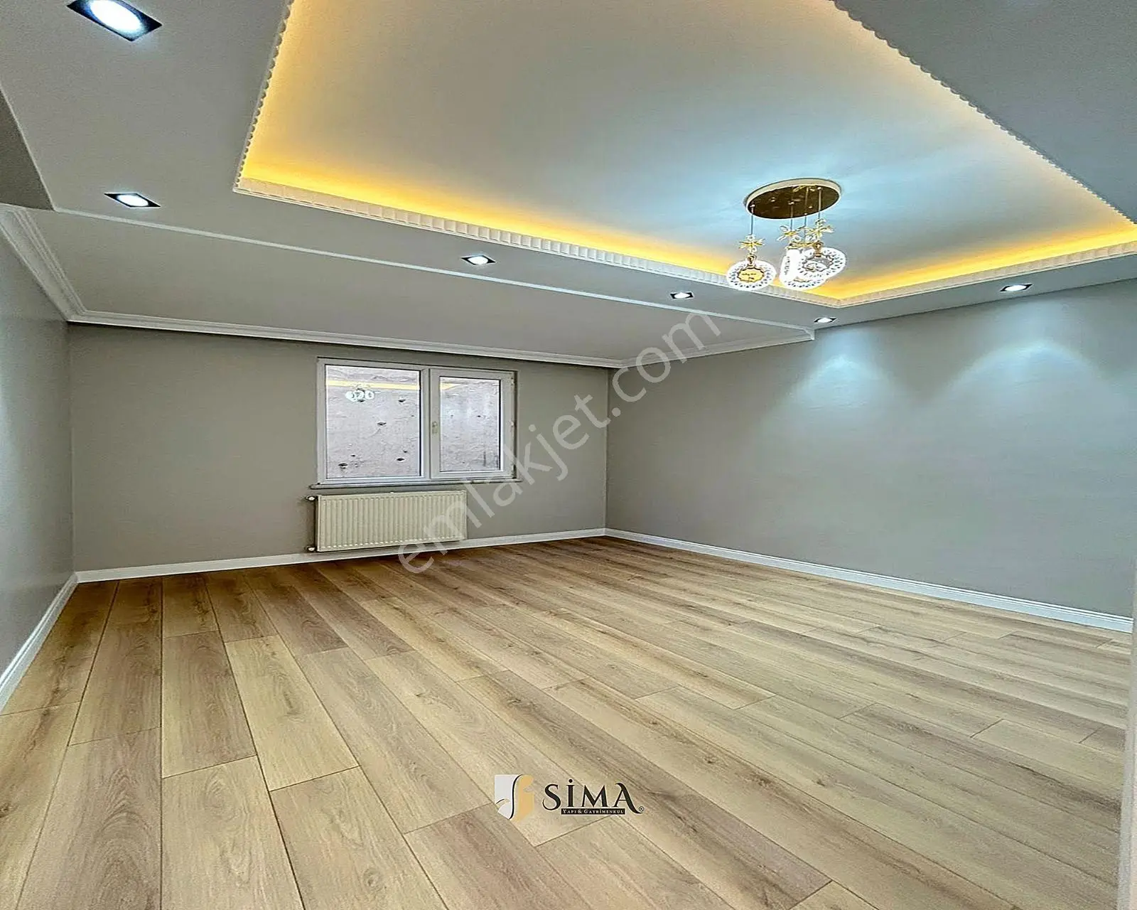 Metrobüse Yürüme Mesafesinde Aile Binasında Balkonlu 2+1 Arakat — fotoğraf 19