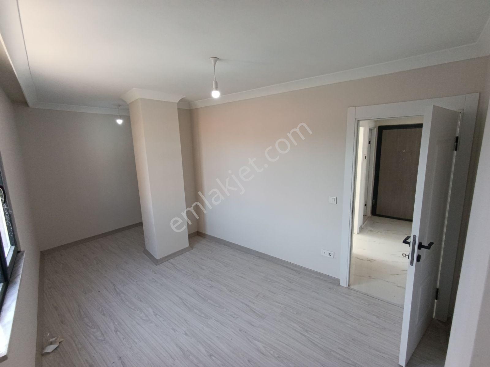 Sultanbeyli'de Satılık 2+1 İskânlı Geniş Daire — fotoğraf 11
