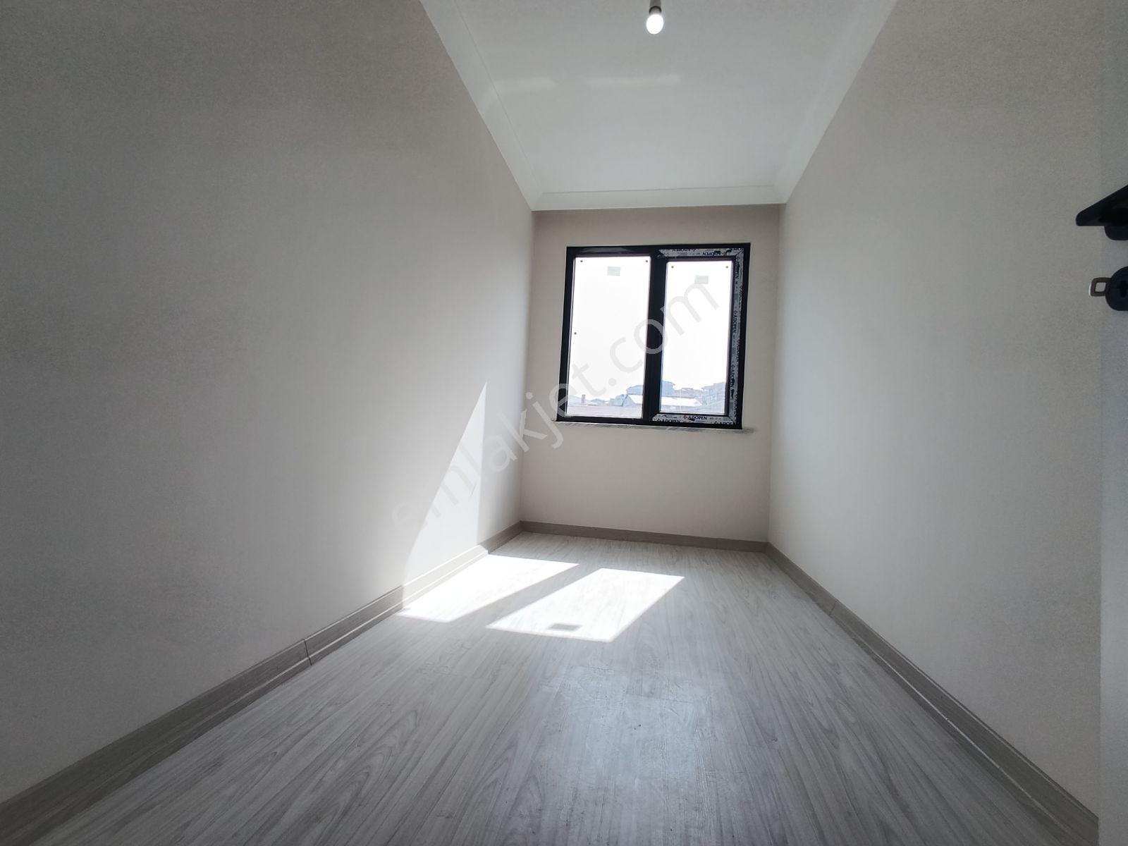 Sultanbeyli'de Satılık 2+1 İskânlı Geniş Daire — fotoğraf 14