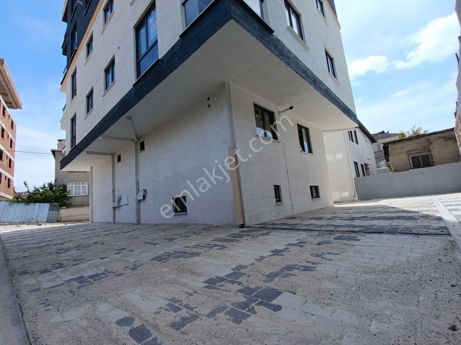 Sultanbeyli'de Satılık 2+1 İskânlı Geniş Daire — fotoğraf 28