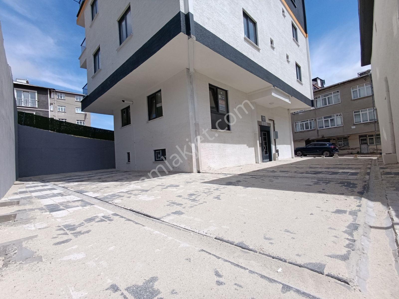 Sultanbeyli'de Satılık 2+1 İskânlı Geniş Daire — fotoğraf 30
