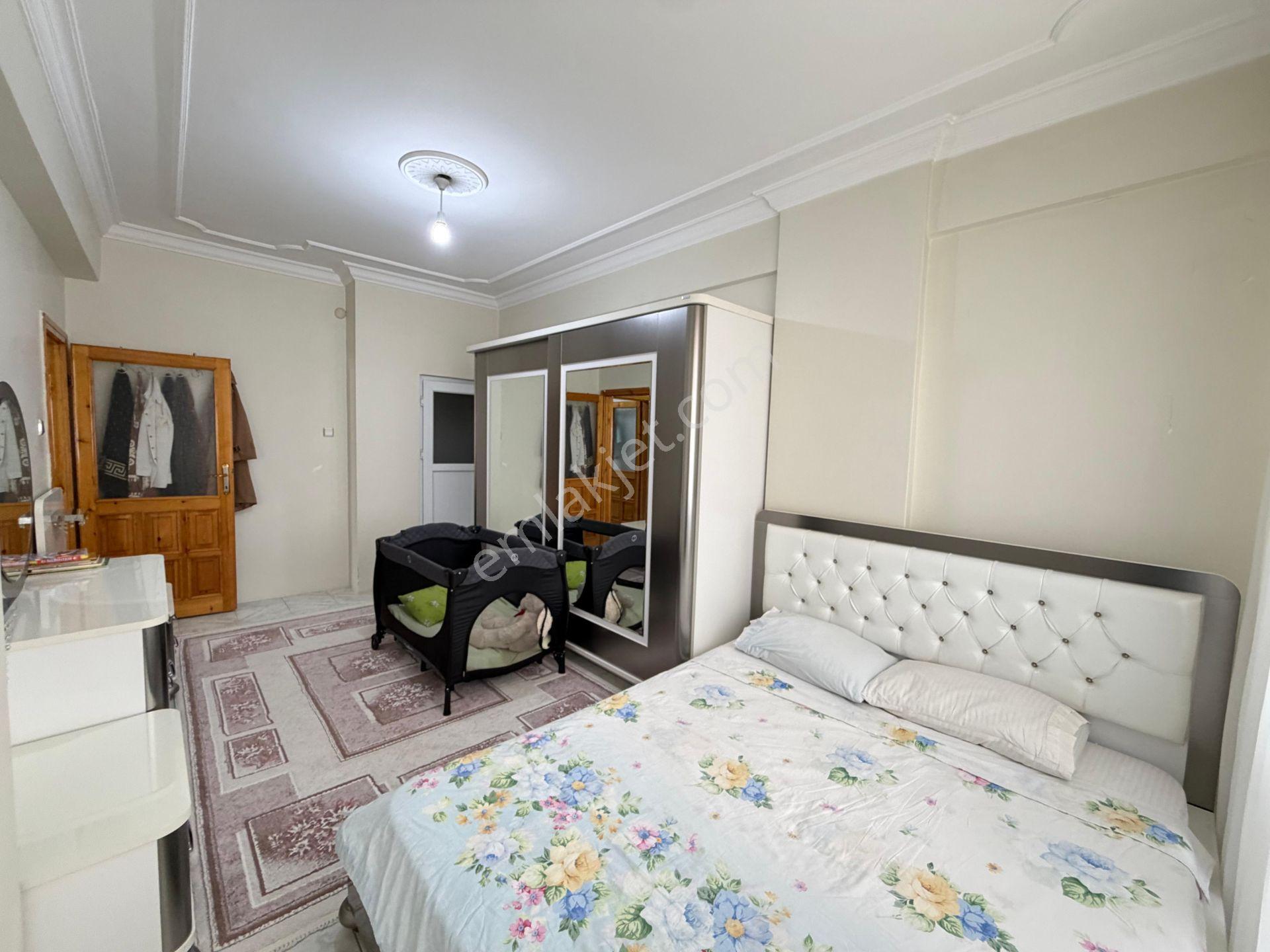 Yeniyolda 3+1 Orta Kat Satılık Daire — fotoğraf 8