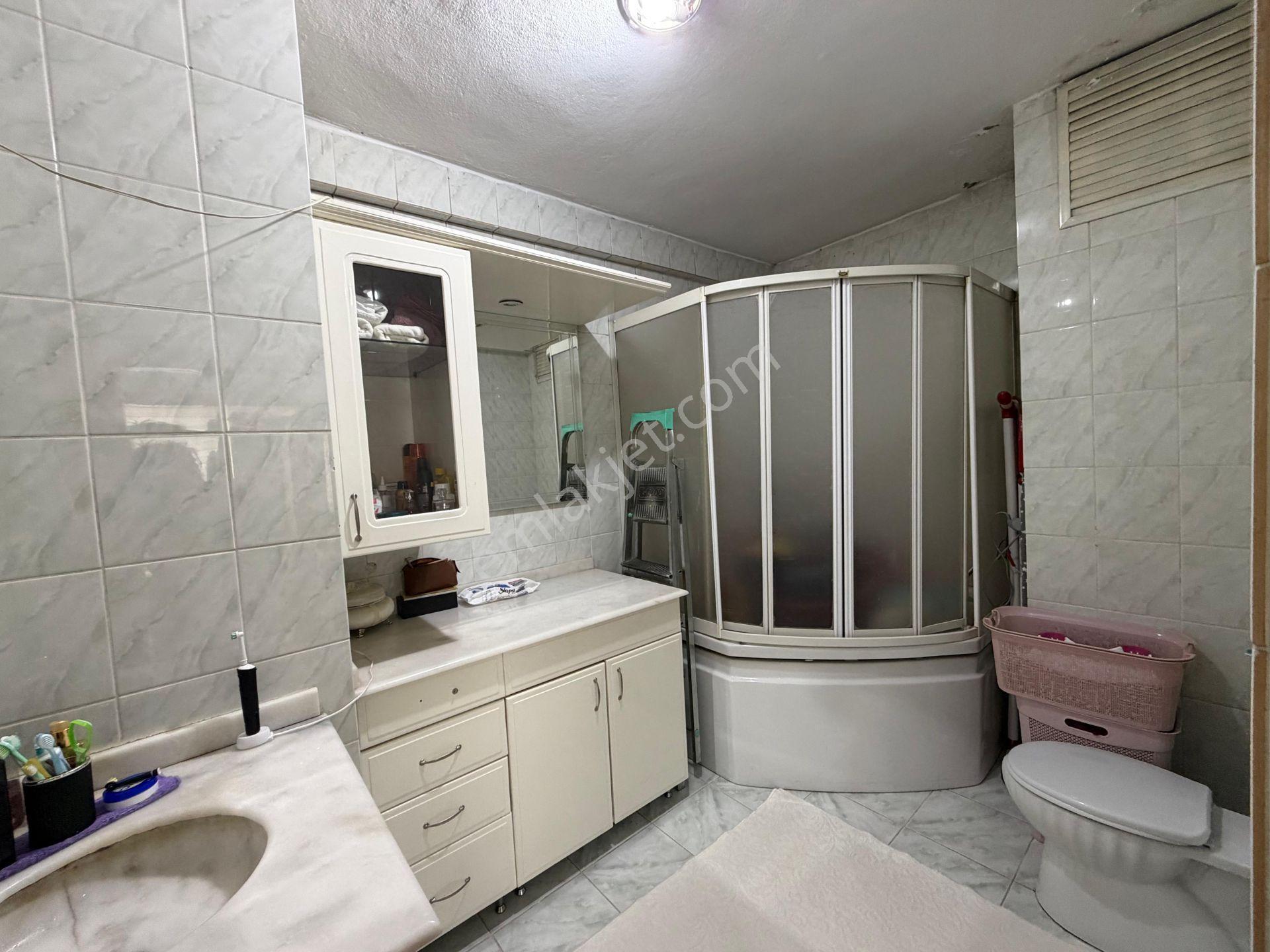 Yeniyolda 3+1 Orta Kat Satılık Daire — fotoğraf 11