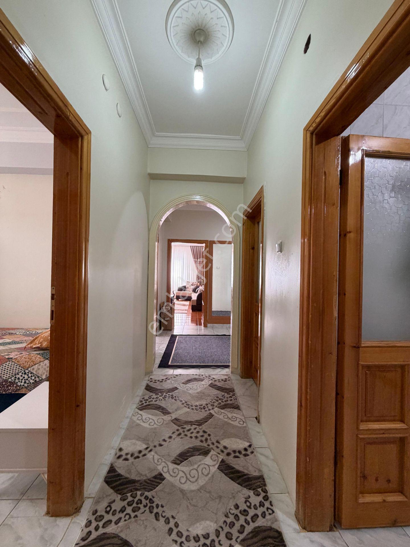 Yeniyolda 3+1 Orta Kat Satılık Daire — fotoğraf 12