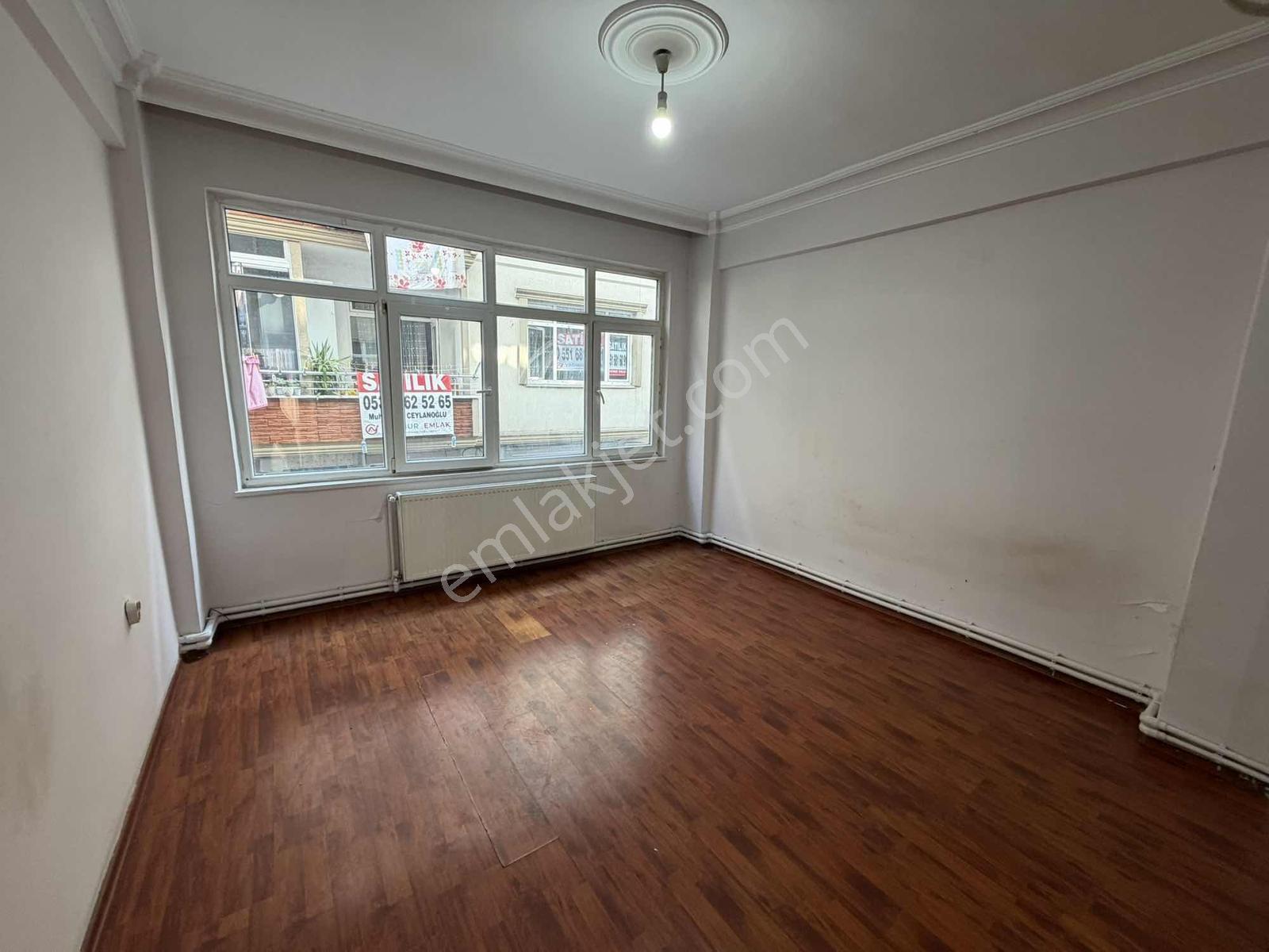 İlkadım Çiftlik Caddesi Altında Satılık Masrafsız 2+1 Daire — fotoğraf 2