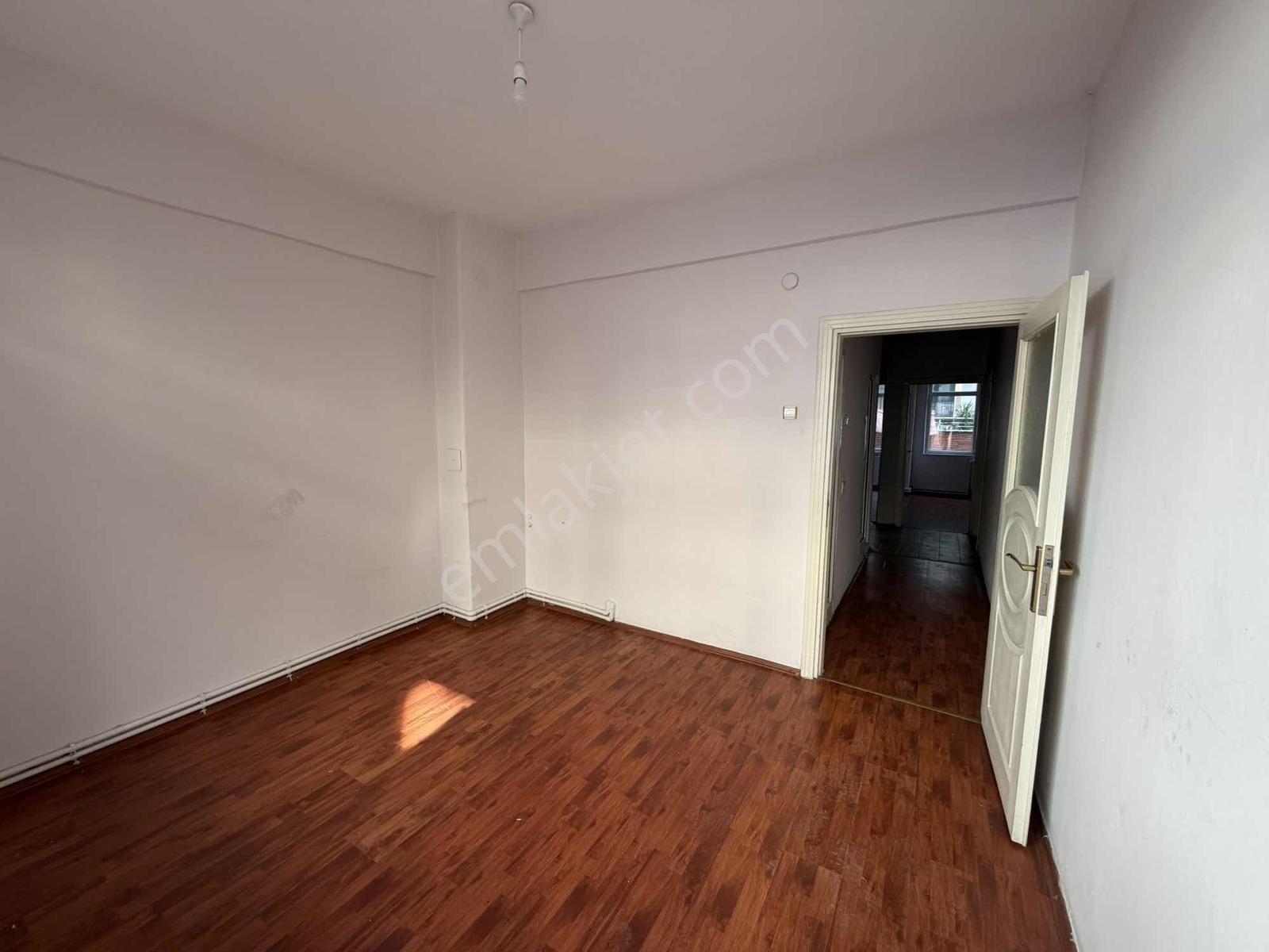 İlkadım Çiftlik Caddesi Altında Satılık Masrafsız 2+1 Daire — fotoğraf 12
