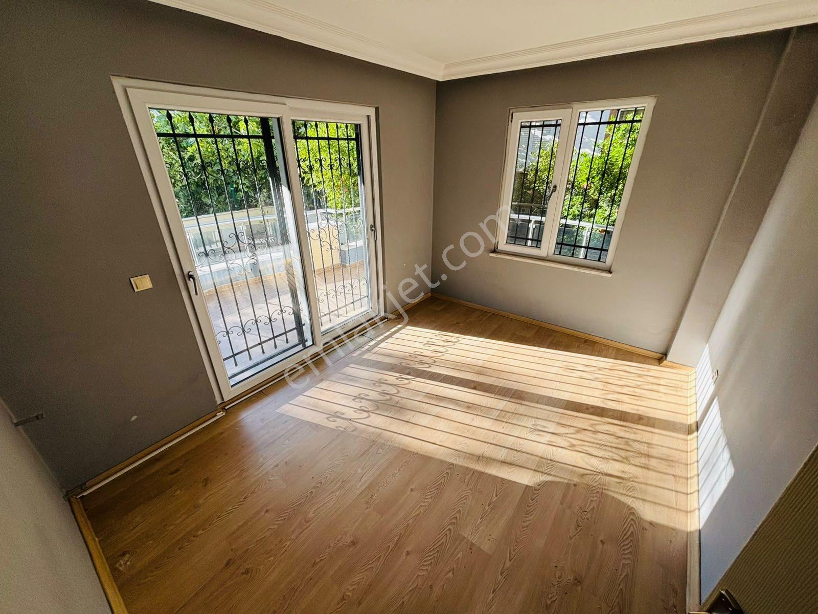 Yükselden Altınkumda Merkezi Konum Ve Bahçe Keyfi Bir Arada 2+1 — fotoğraf 11