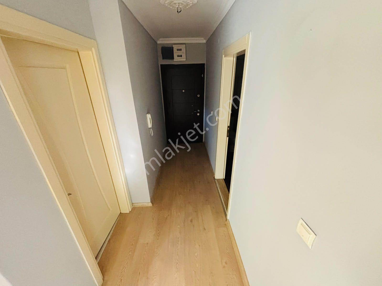 Yükselden Altınkumda Merkezi Konum Ve Bahçe Keyfi Bir Arada 2+1 — fotoğraf 19