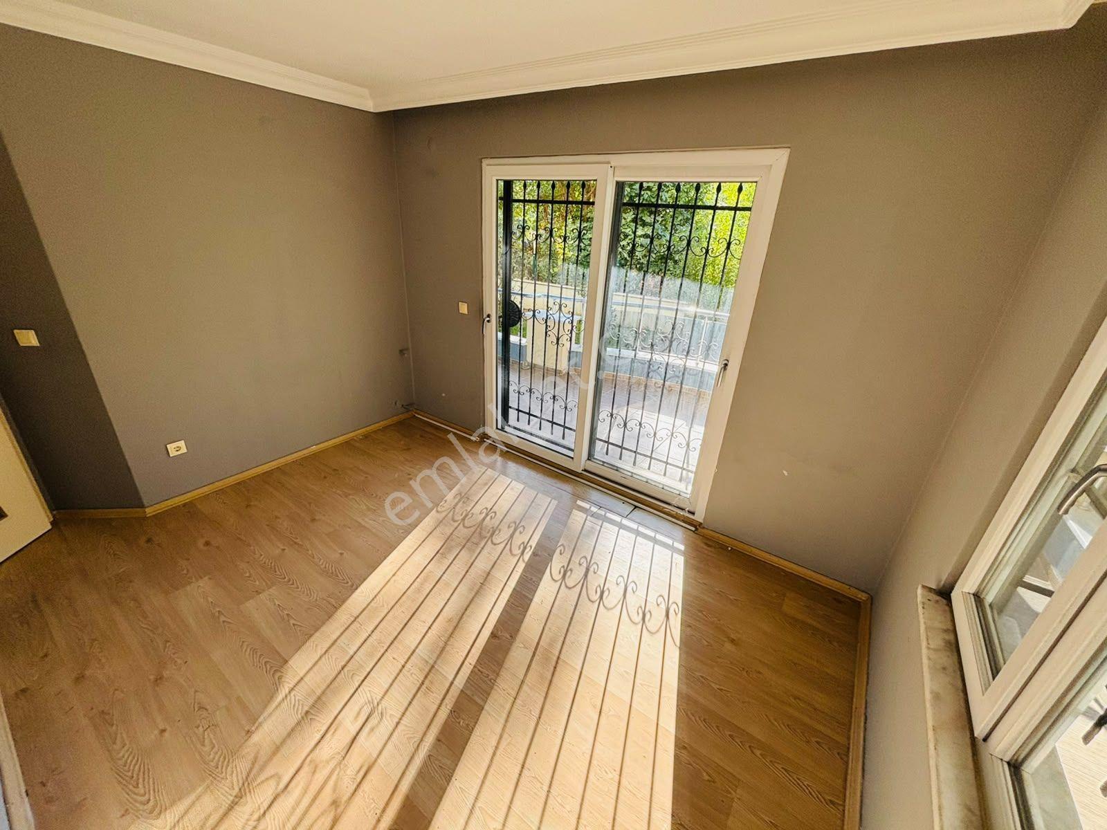 Yükselden Altınkumda Merkezi Konum Ve Bahçe Keyfi Bir Arada 2+1 — fotoğraf 21
