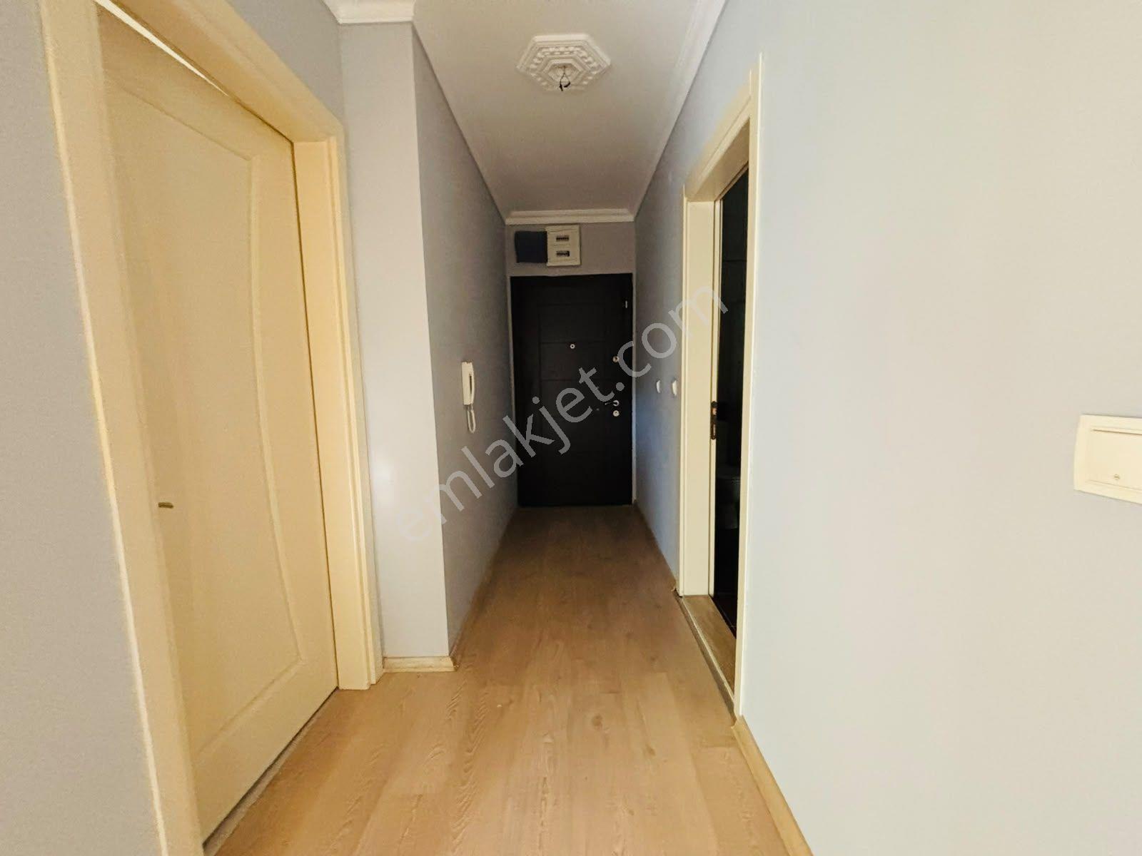 Yükselden Altınkumda Merkezi Konum Ve Bahçe Keyfi Bir Arada 2+1 — fotoğraf 22