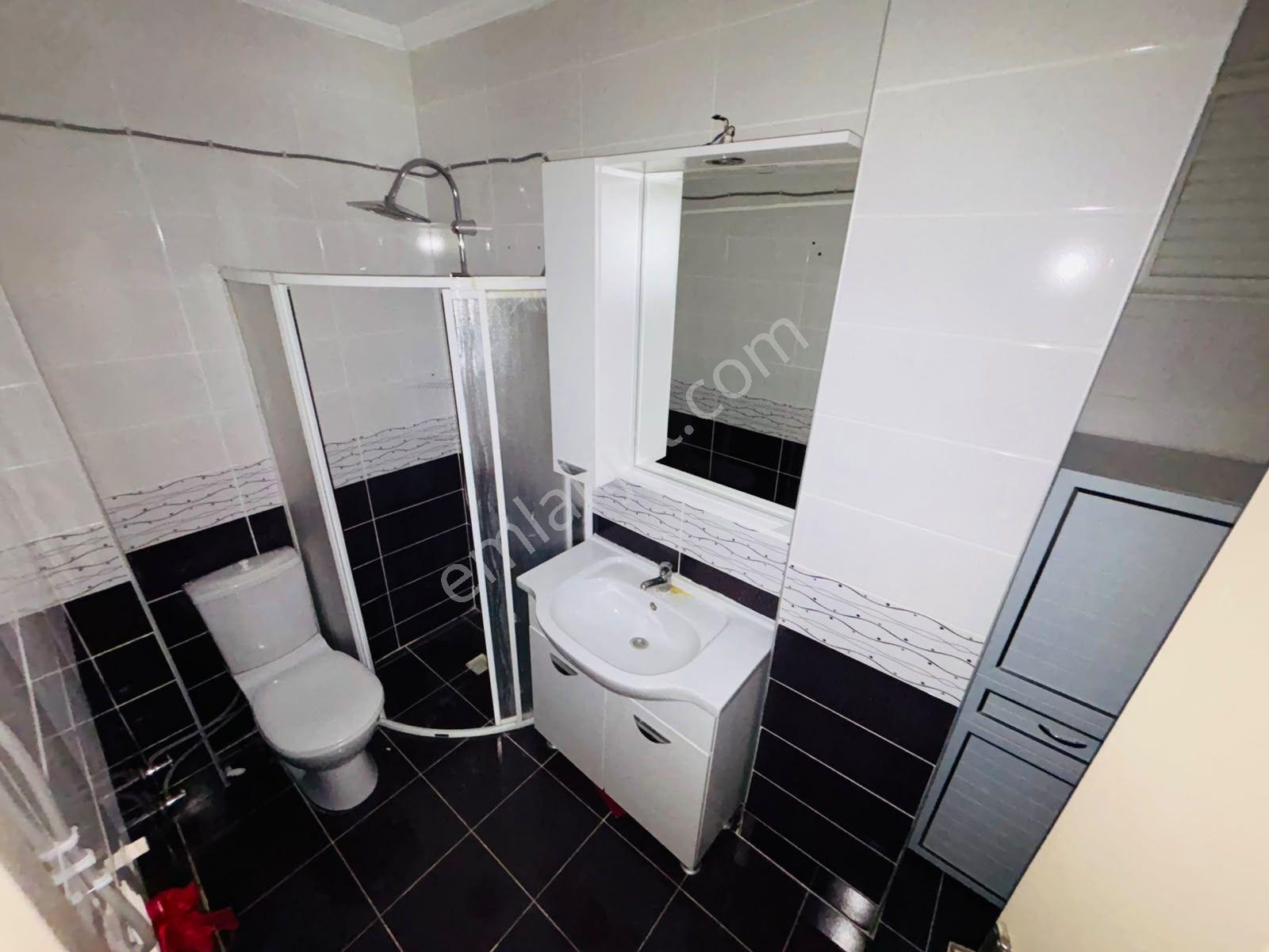 Yükselden Altınkumda Merkezi Konum Ve Bahçe Keyfi Bir Arada 2+1 — fotoğraf 25