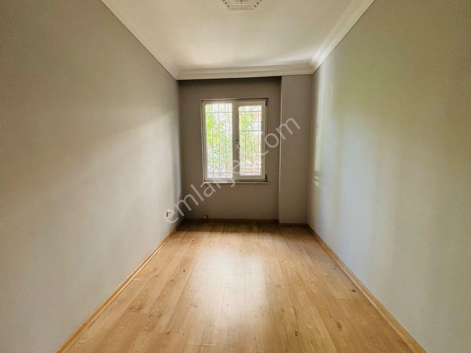Yükselden Altınkumda Merkezi Konum Ve Bahçe Keyfi Bir Arada 2+1 — fotoğraf 27