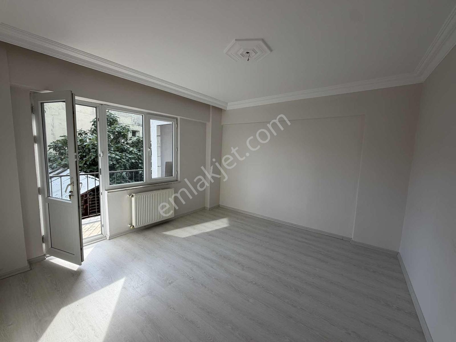 Kökçüoğlu 2.bulvar Yolu Üstünde Satılık 3+1 Asansörlü Daire — fotoğraf 7