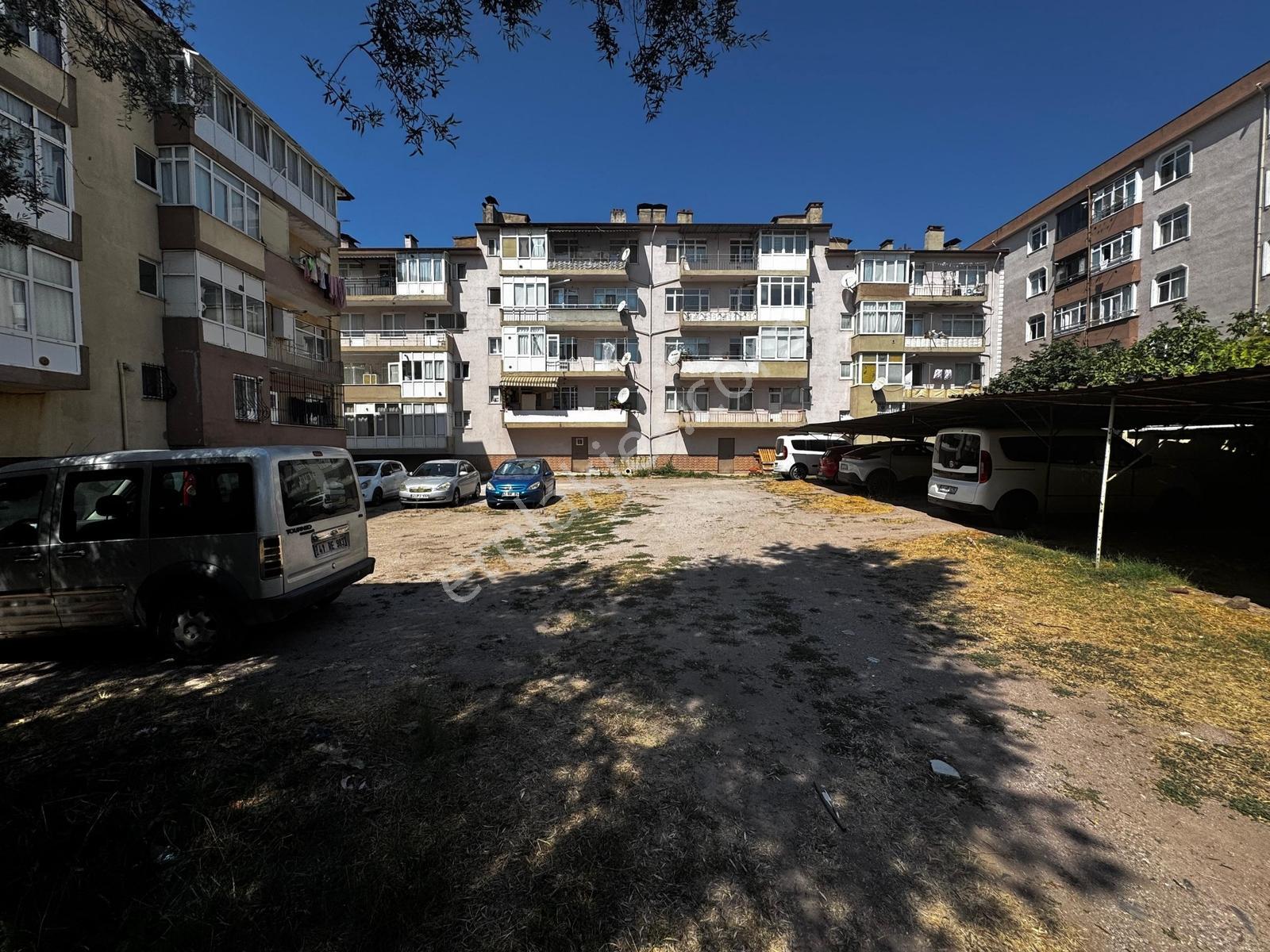 Emek Emlak'tan Mimar Sinan Mah.de Satılık 3+1 Arakat Daire — fotoğraf 19