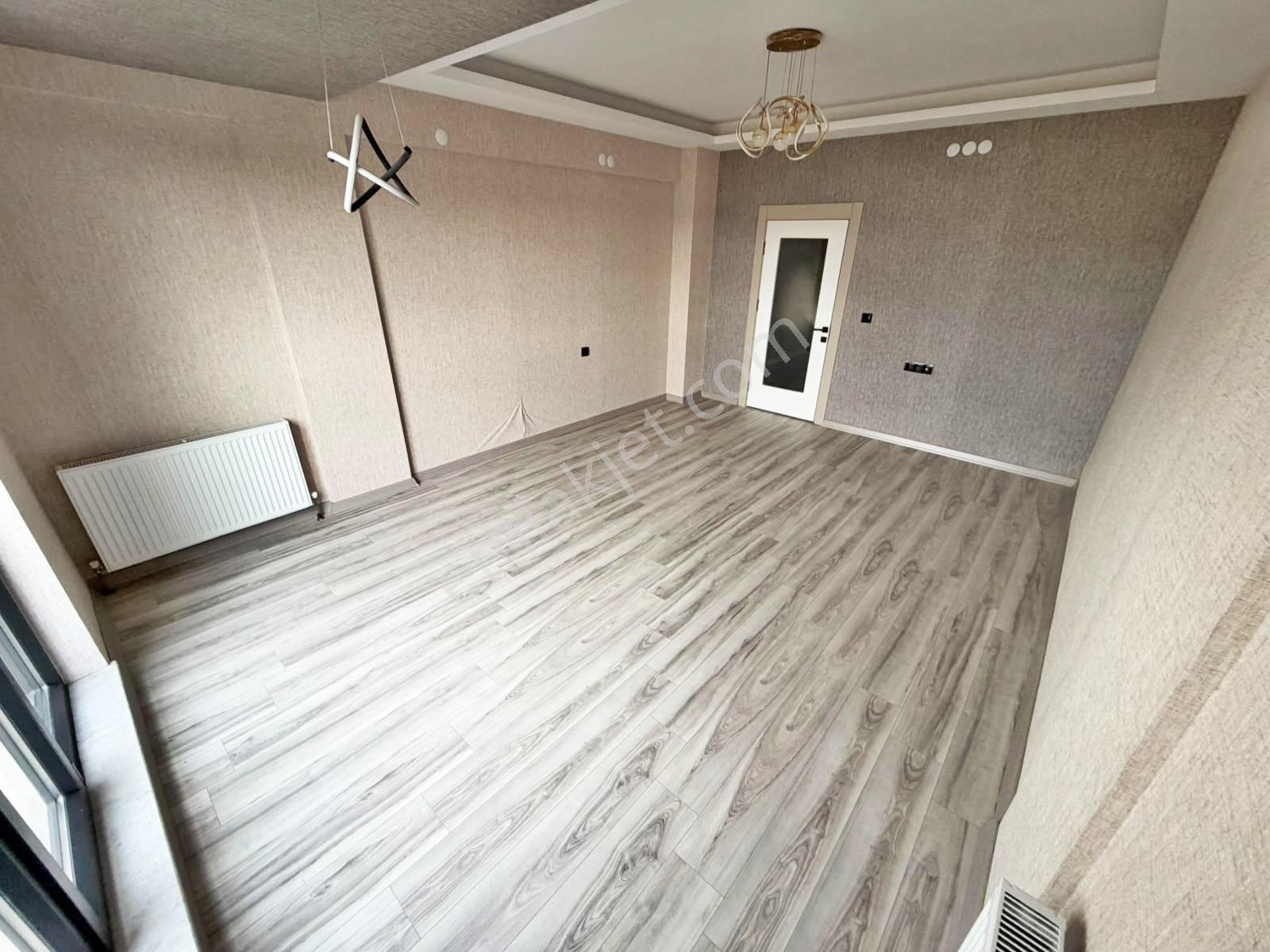 Acil Satılık Yüksek Krediye Uygun Masrafsız 3+1 — fotoğraf 11