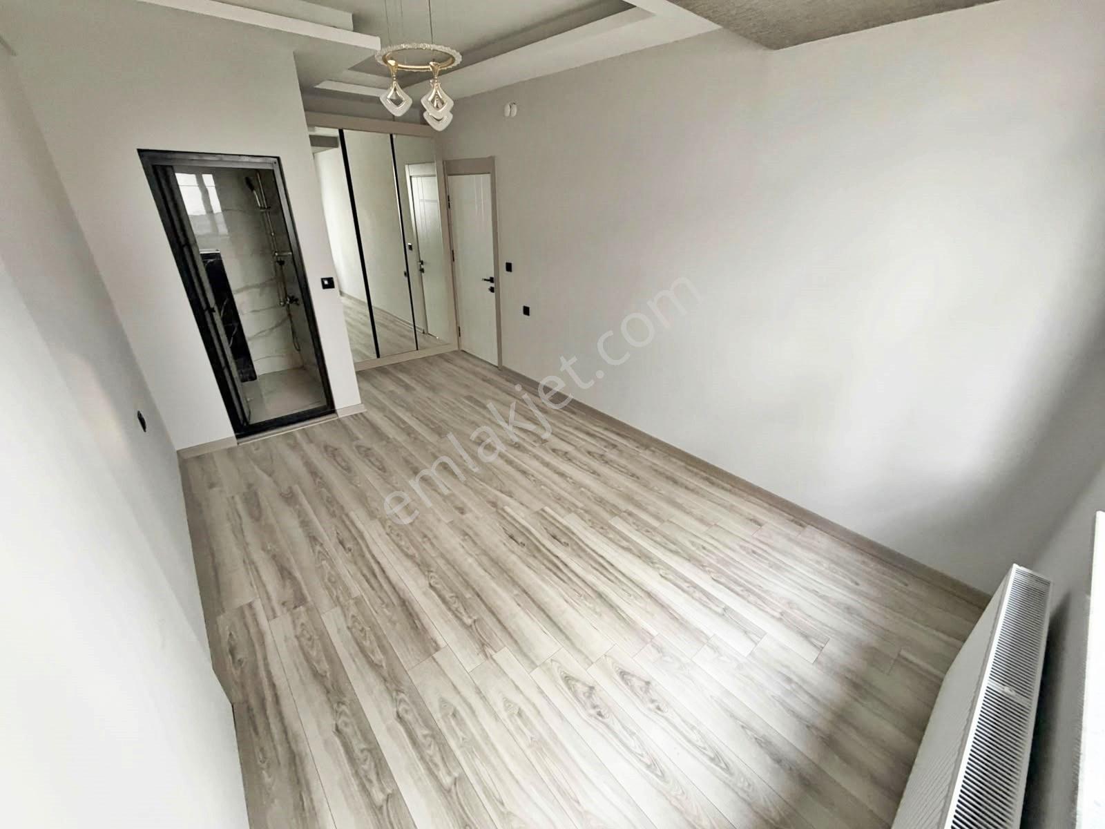Acil Satılık Yüksek Krediye Uygun Masrafsız 3+1 — fotoğraf 23