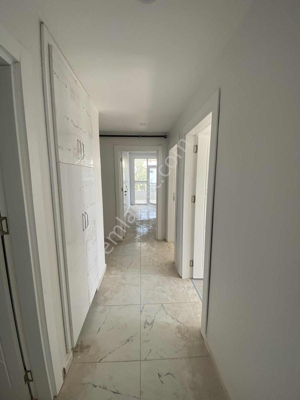 Bayındırlık Mahallesinde Satılık 3+1 Daire — fotoğraf 3