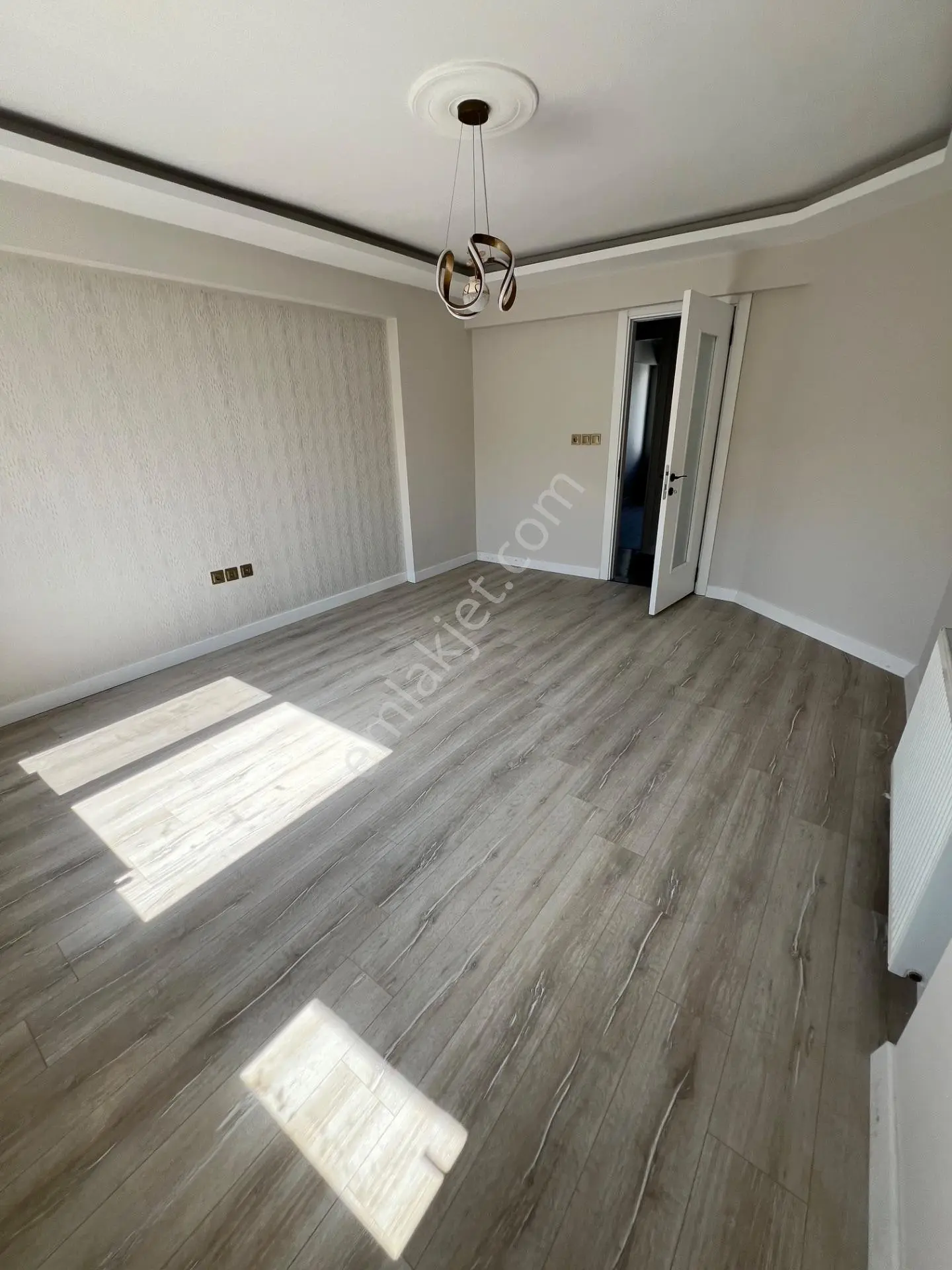 İkizçay’da Denize Yürüme Mesafesinde Tamamen Yenilenmiş 3+1 Ara Kat — fotoğraf 21
