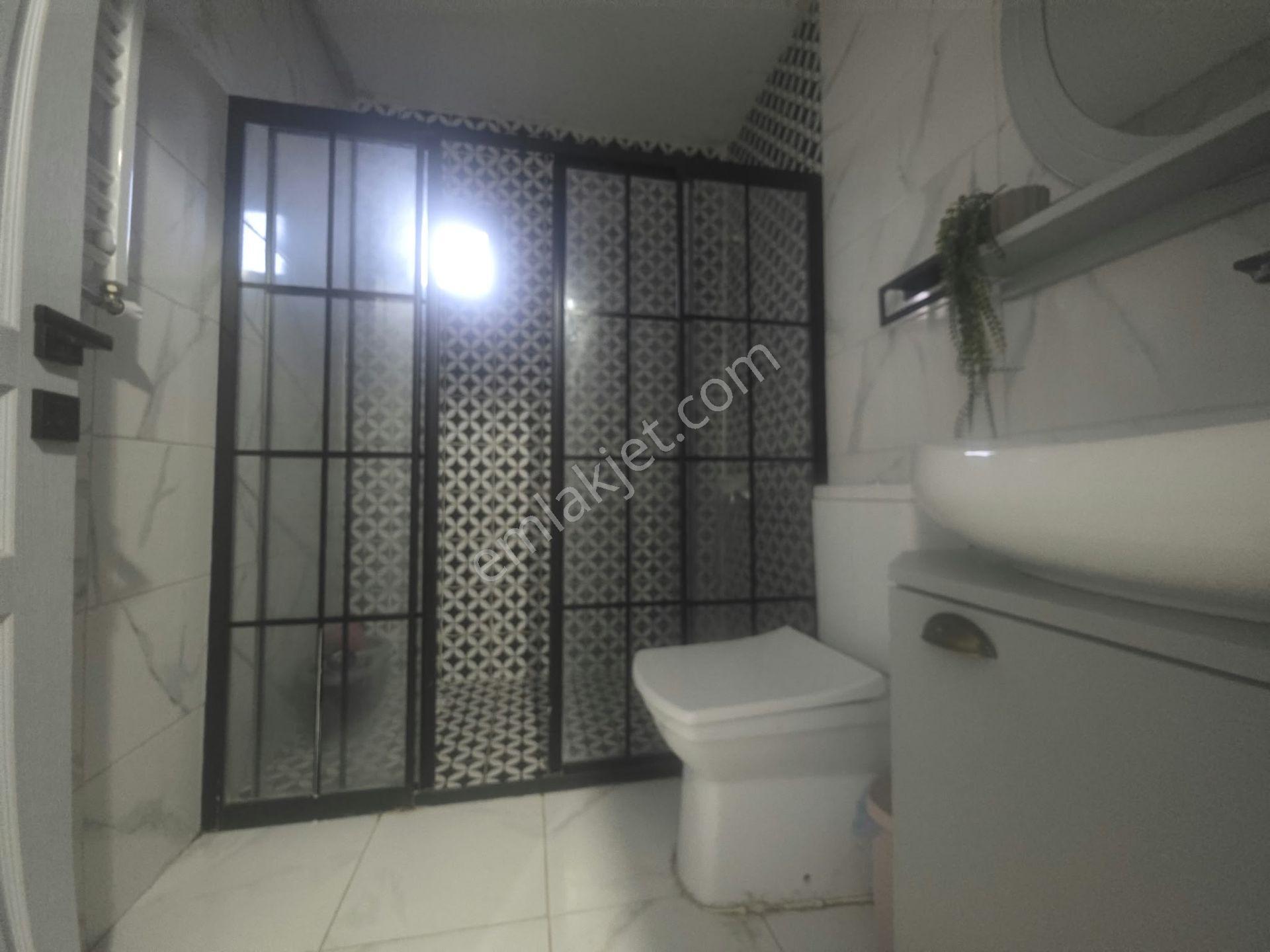 Adıyaman Güzelyurt'ta Geniş Bahçeli Satılık 3+1 Villa — fotoğraf 19
